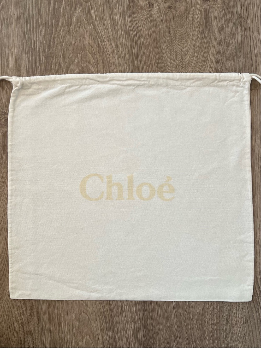 Chloe dust bag (C977)